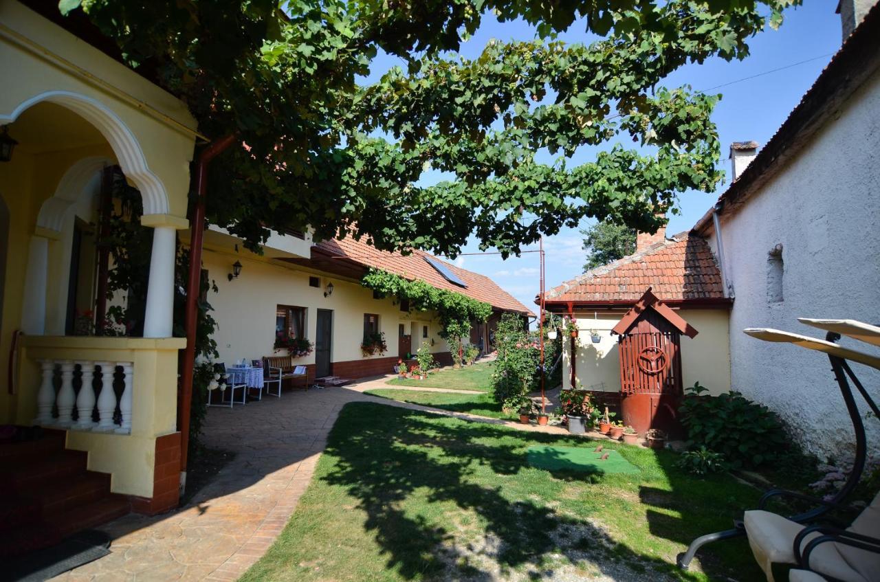 Agropensiunea Maria Harseni Exterior foto